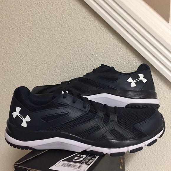 Under Armour Other - UNDER ARMOUR STRIVE 6 (10.5) MENS SHOES